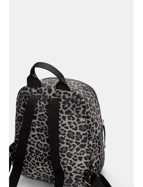Leopar desenli naylon sırt çantası