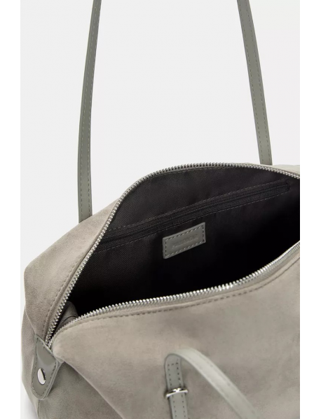 Süslemeli omuz çantası