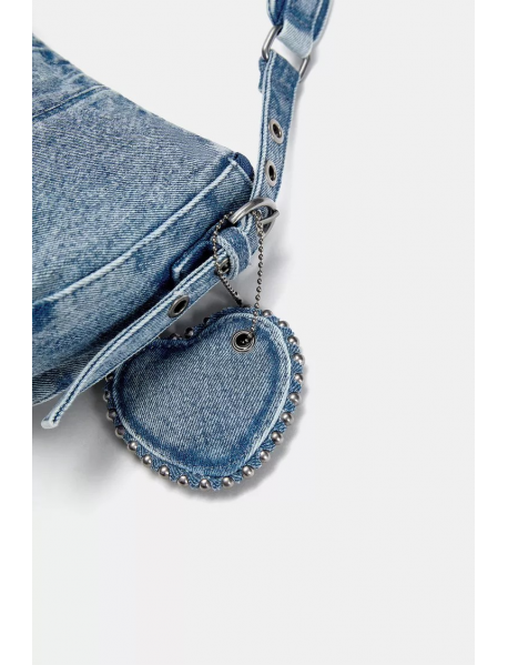 Denim süs detaylı omuz çantası