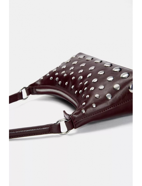 Zımba detaylı kol çantası