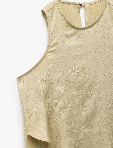 Asimetrik Kesim Dokulu Kolsuz Halter Yaka Saten Bluz