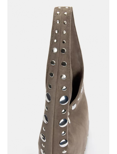 Zımba detaylı kol çantası